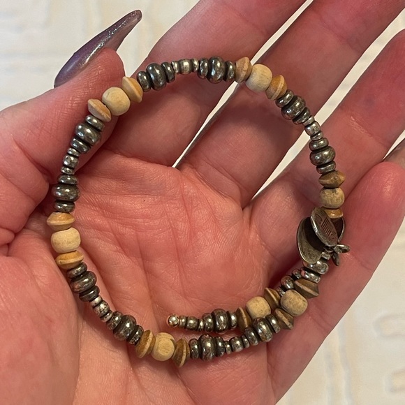 Alex and Ani Natural Wonders Wrap - Picture 2 of 3